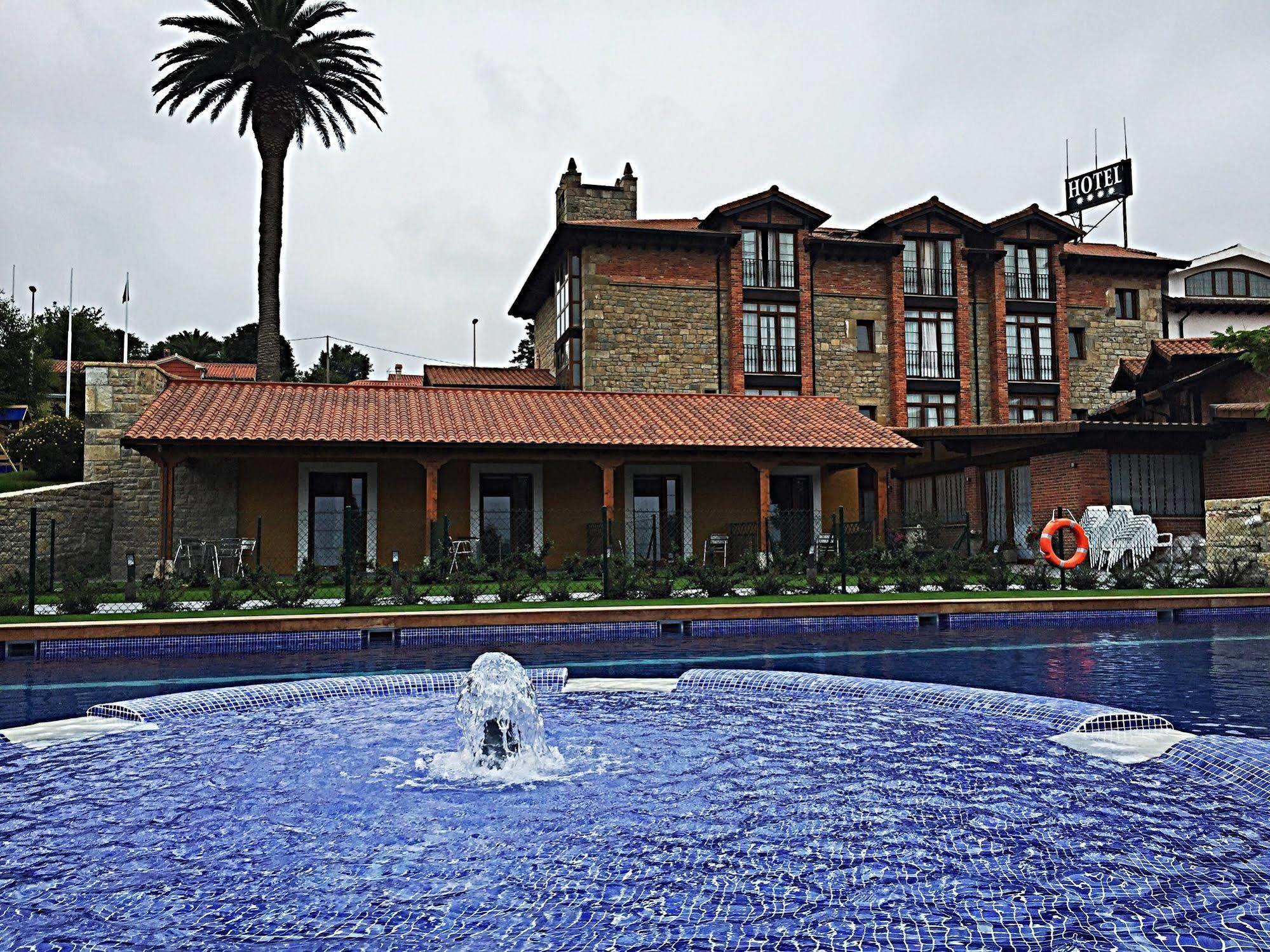 Hotel Marfrei Hinojedo Esterno foto