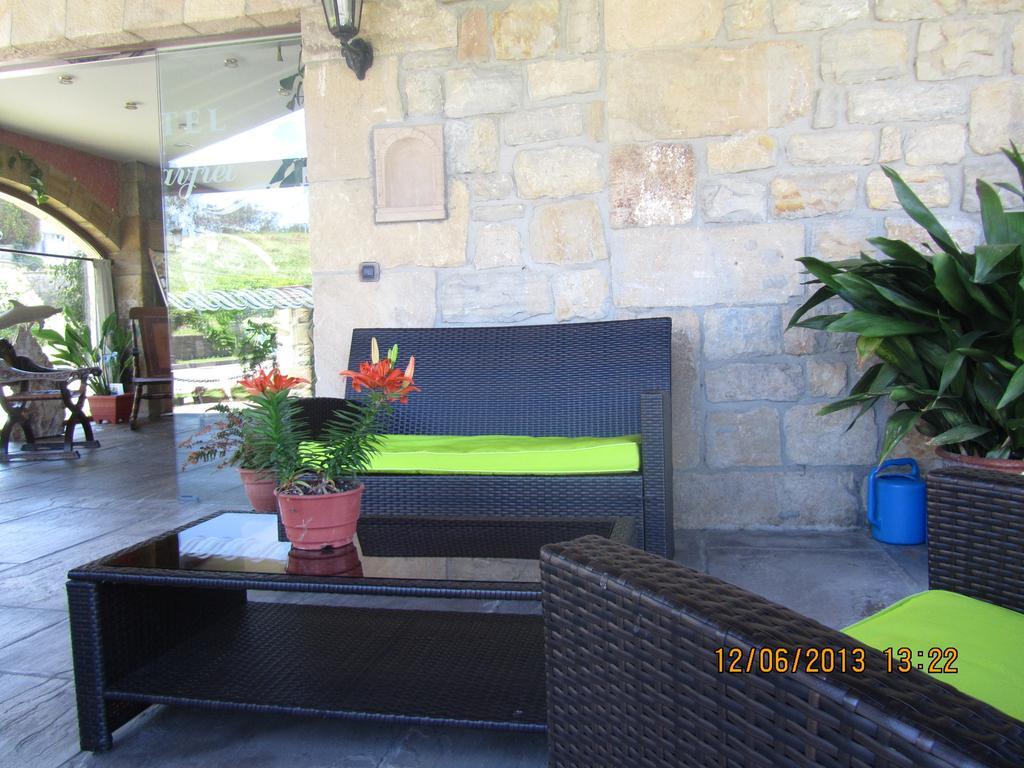 Hotel Marfrei Hinojedo Esterno foto